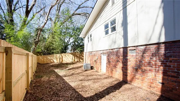 $395,000 | 848 East Avenue, Scottdale, GA 30079