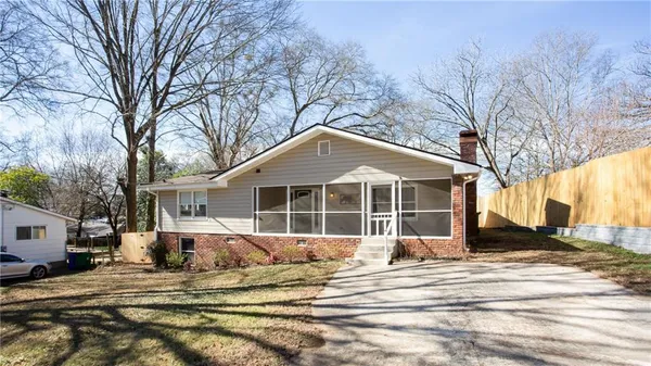 $395,000 | 848 East Avenue, Scottdale, GA 30079