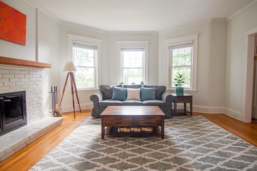 55 Redlands Road Boston, MA 02132 - Photo 6 of 27
