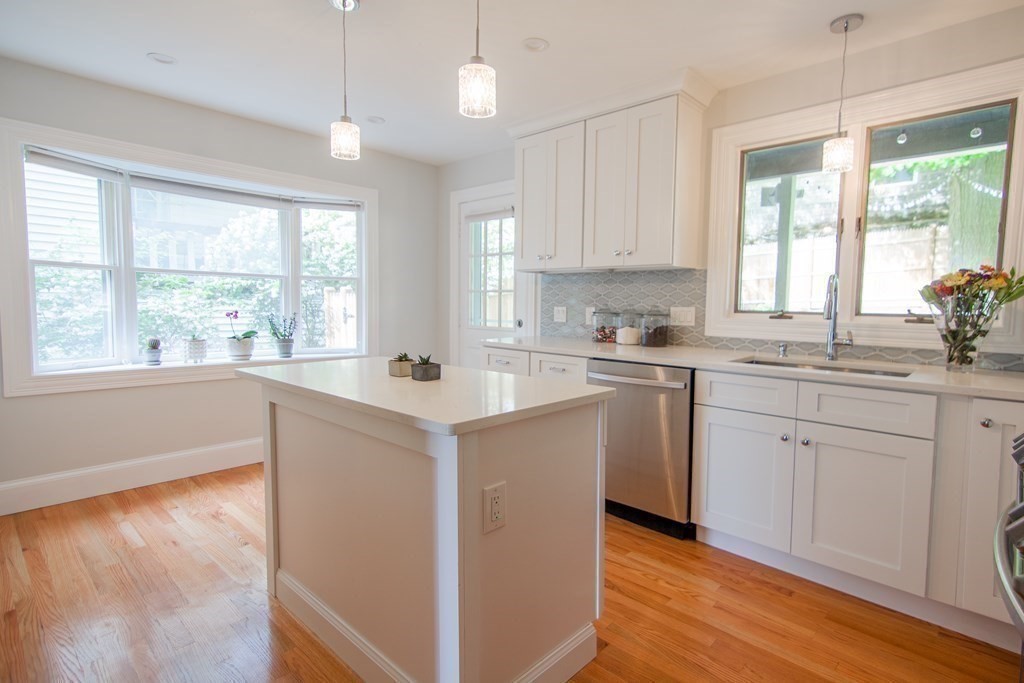 55 Redlands Road Boston, MA 02132 - Photo 9 of 27