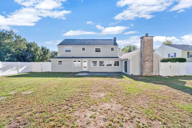 $699,900 | 156 Meadow Street, Milford, CT 06461