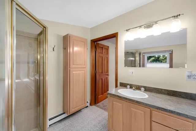 $699,900 | 156 Meadow Street, Milford, CT 06461