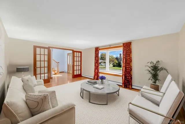 $699,900 | 156 Meadow Street, Milford, CT 06461