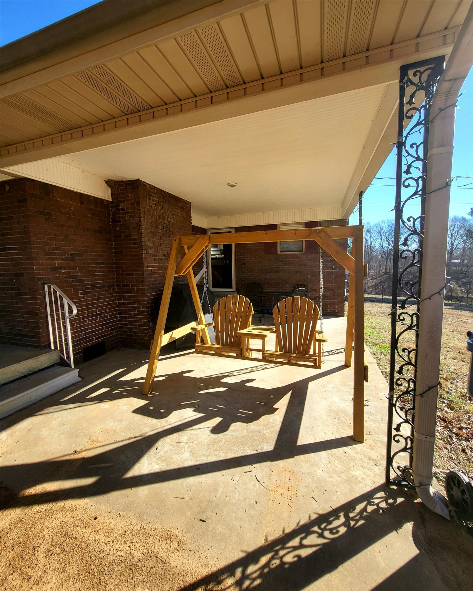 2158 Barlow Road Ripley, TN 38063 - Photo 6 of 19 a view of a hall way with a couch