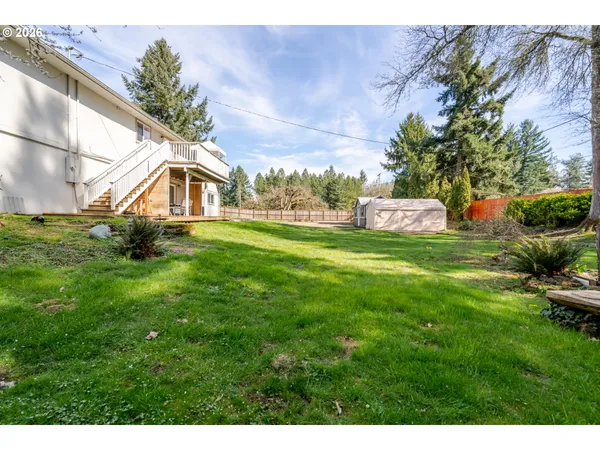 $669,500 | 656 Northwest Thornton Lake Drive, Albany, OR 97321