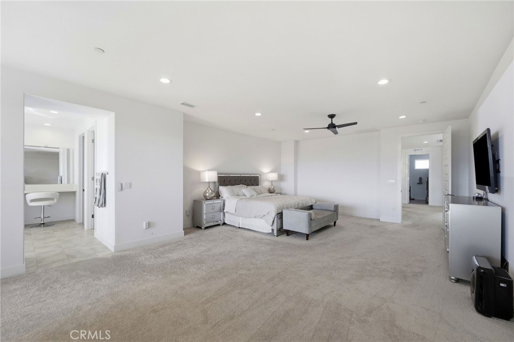 20556 Wisteria Court Porter Ranch, CA 91326 - Photo 31 of 72