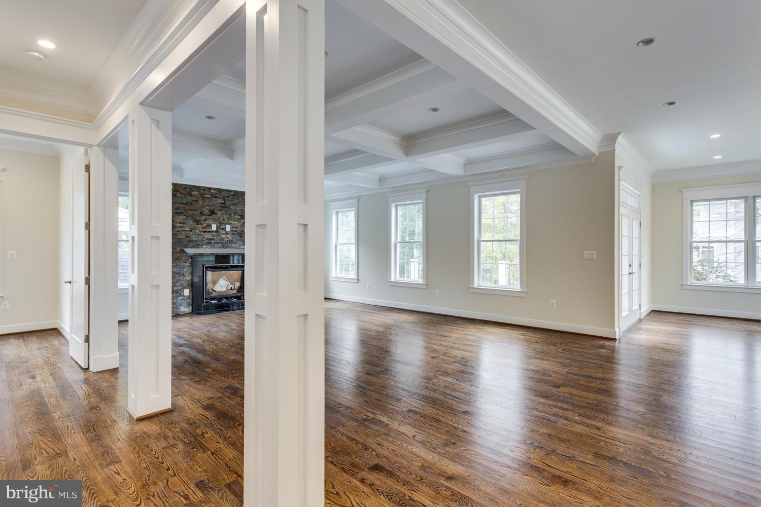 7206 Churchill Road McLean, VA 22101 - Photo 2 of 30 Interior (General)