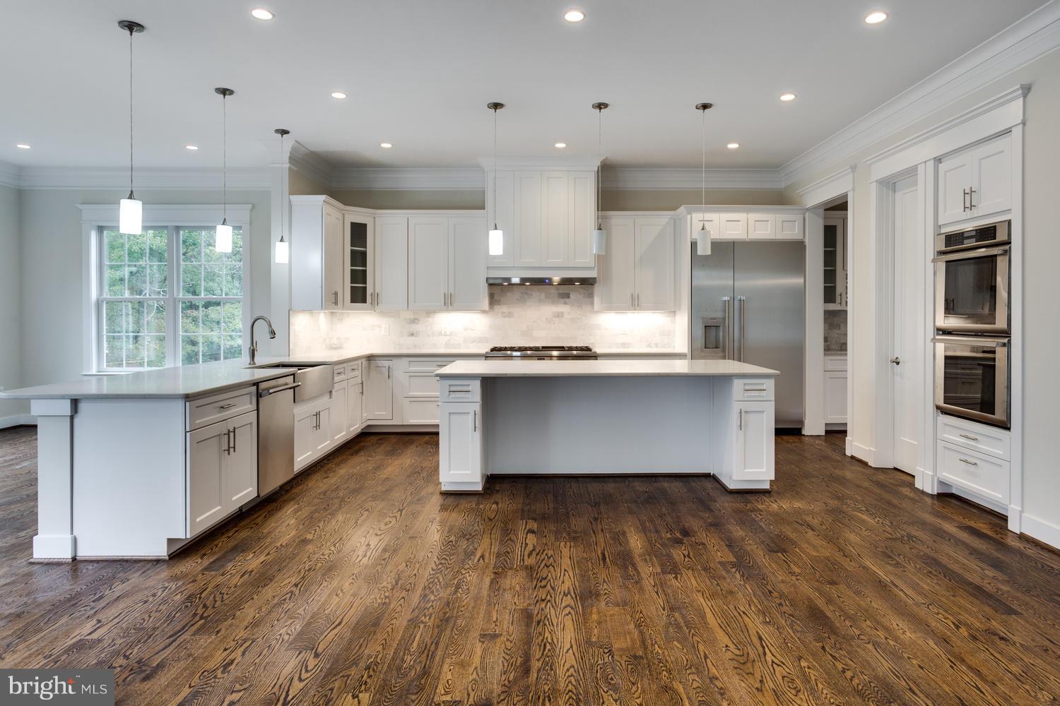 7206 Churchill Road McLean, VA 22101 - Photo 7 of 30 Interior (General)