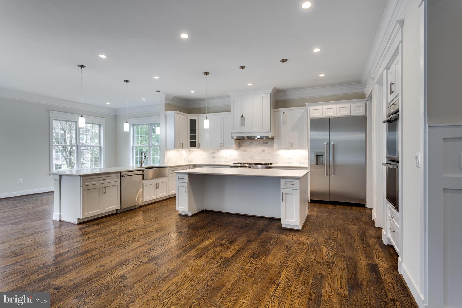 7206 Churchill Road McLean, VA 22101 - Photo 8 of 30 Interior (General)