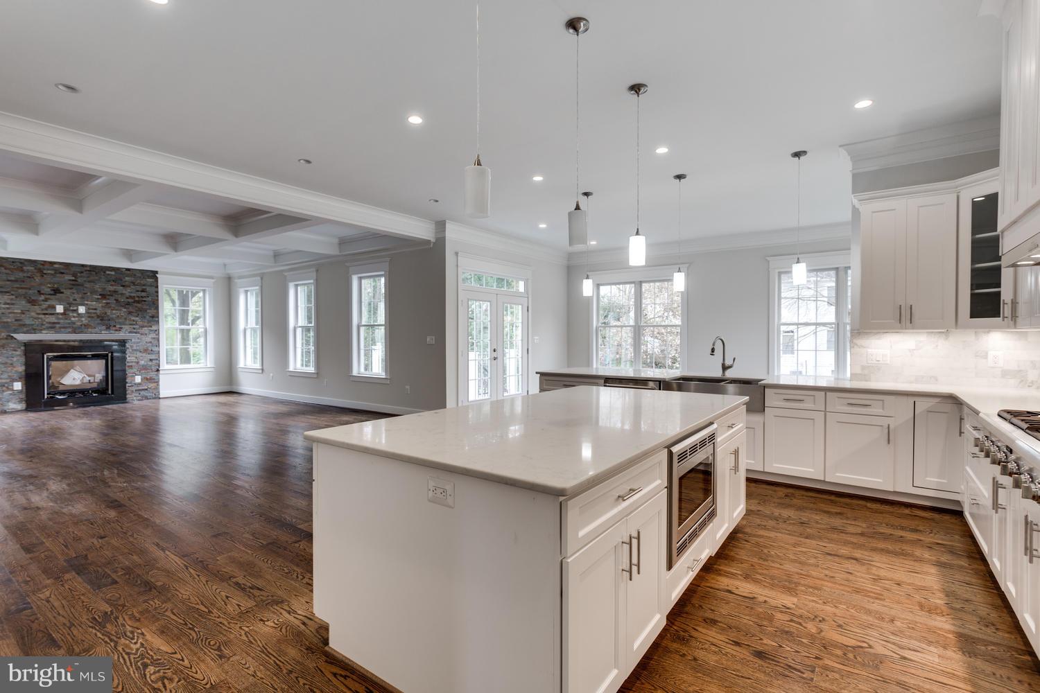 7206 Churchill Road McLean, VA 22101 - Photo 10 of 30 Kitchen