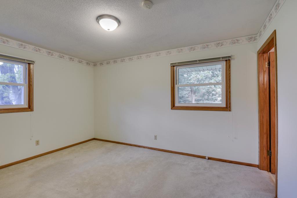 227 Snail Lake Road Shoreview, MN 55126 - Photo 11 of 29 Gallery Image 11