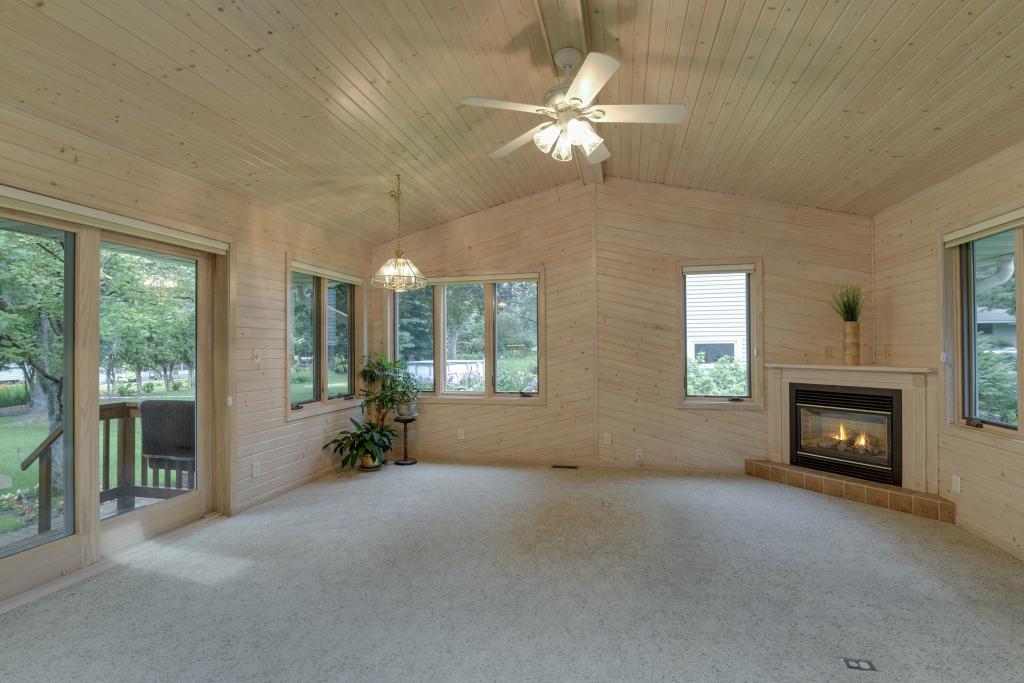 227 Snail Lake Road Shoreview, MN 55126 - Photo 3 of 29 Gallery Image 3