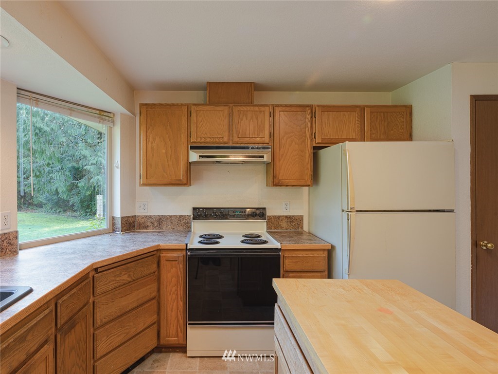 15140 Stevens Road Southeast Olalla, WA 98359 - Photo 18 of 37 Gallery Image 18