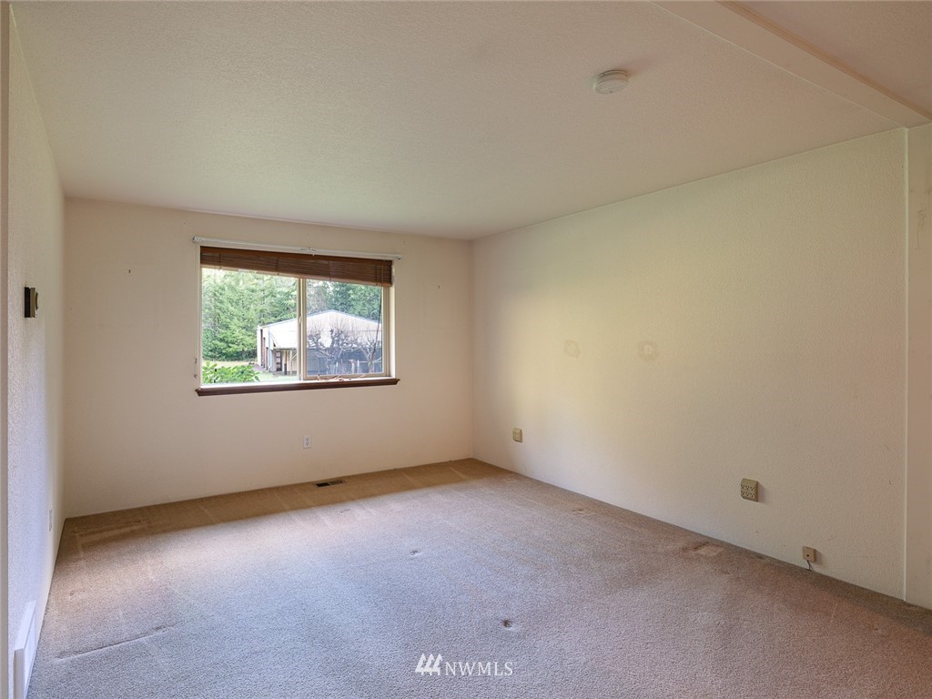 15140 Stevens Road Southeast Olalla, WA 98359 - Photo 20 of 37 Gallery Image 20