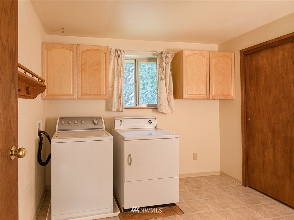15140 Stevens Road Southeast Olalla, WA 98359 - Photo 28 of 37 Gallery Image 28