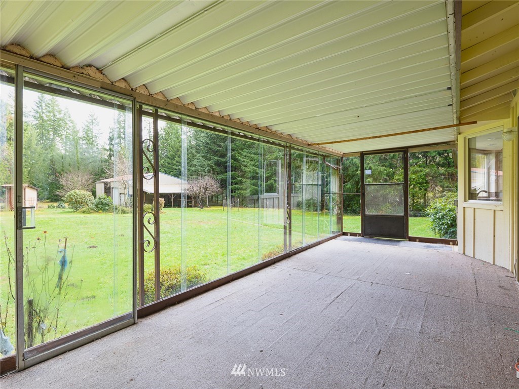15140 Stevens Road Southeast Olalla, WA 98359 - Photo 31 of 37 Gallery Image 31