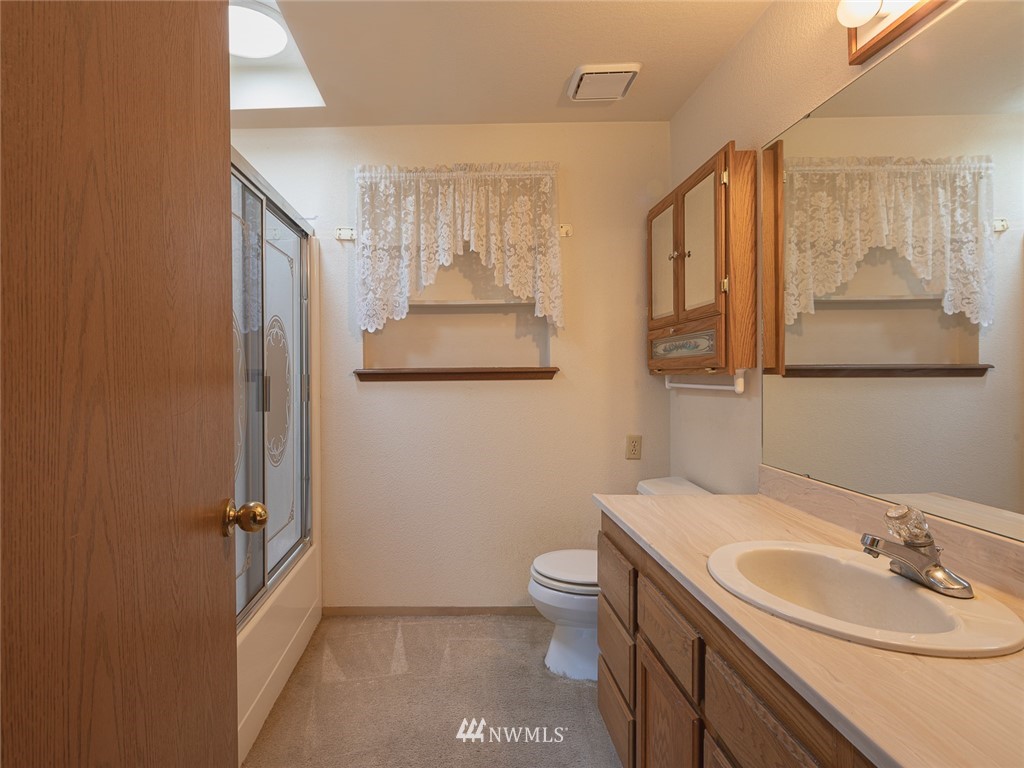 15140 Stevens Road Southeast Olalla, WA 98359 - Photo 32 of 37 Gallery Image 32