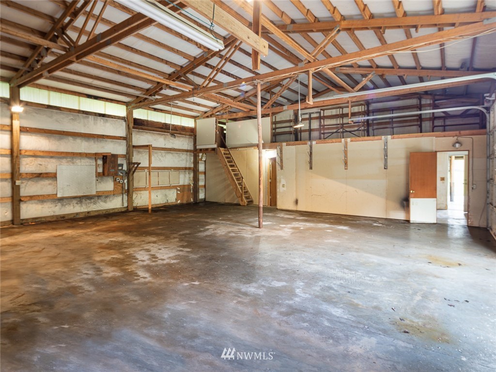 15140 Stevens Road Southeast Olalla, WA 98359 - Photo 34 of 37 Gallery Image 34