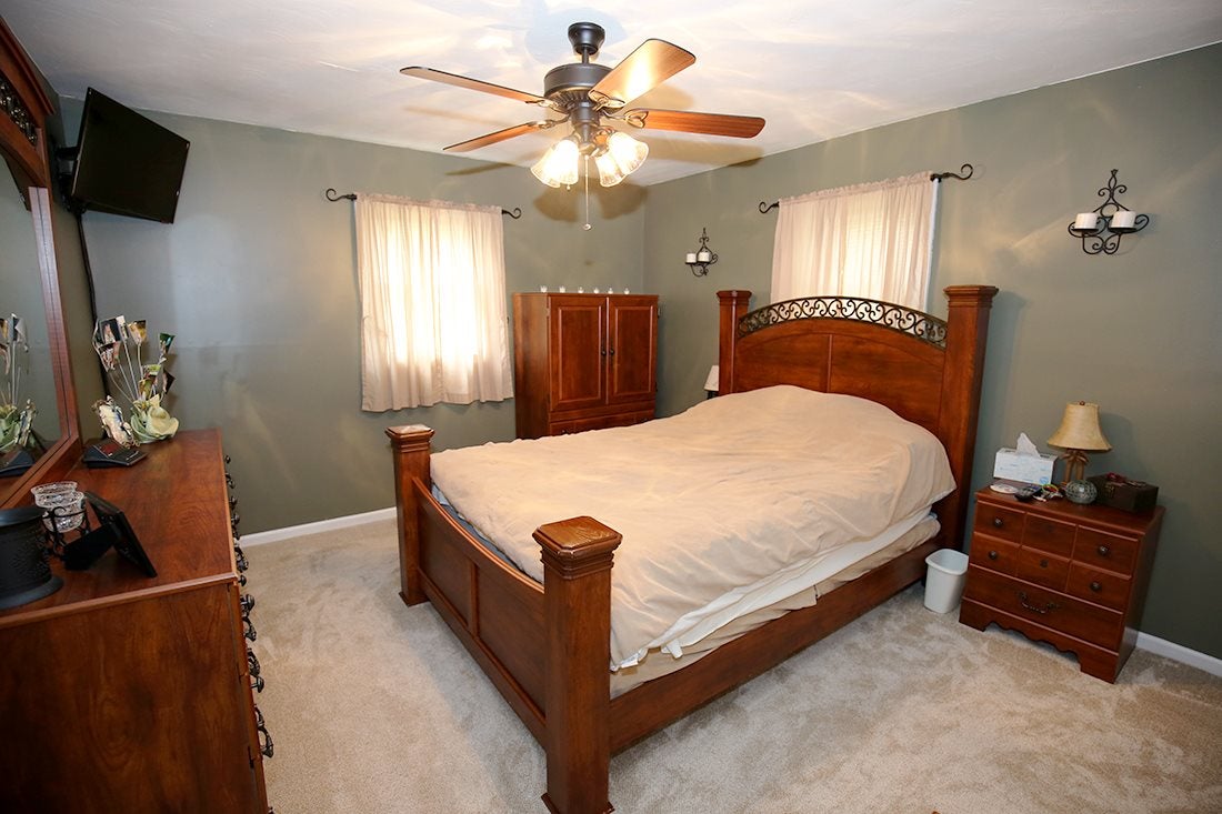 1807 Bill Dedmon Road Bowling Green, KY 42101 - Photo 19 of 29 Gallery Image 19