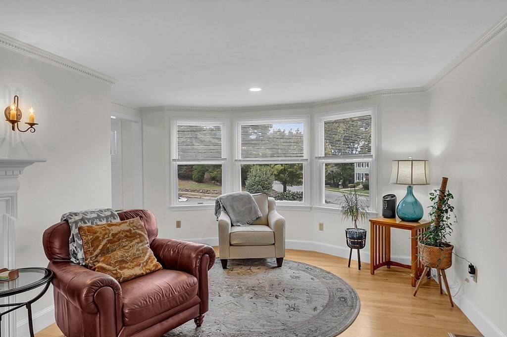 98 Nells Pond Road Lynn, MA 01904 - Photo 6 of 42 Gallery Image 6
