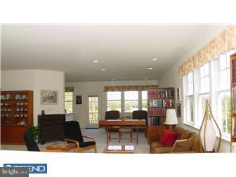 12 Grange Road Pennington, NJ 08534 - Photo 2 of 11 Living Room