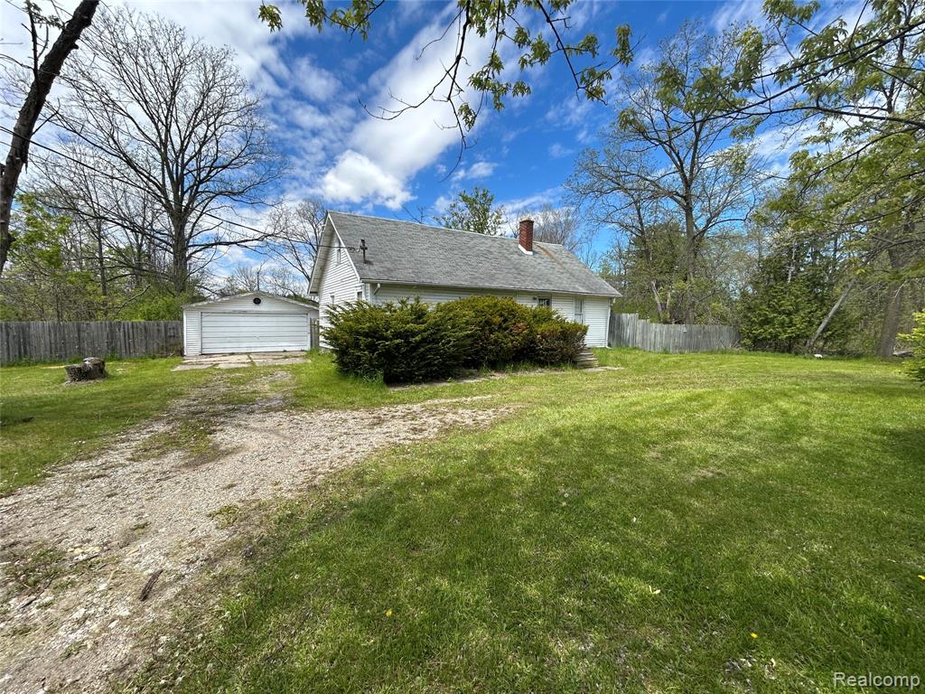 2356 South Dye Road Flint, MI 48532 - Photo 19 of 20