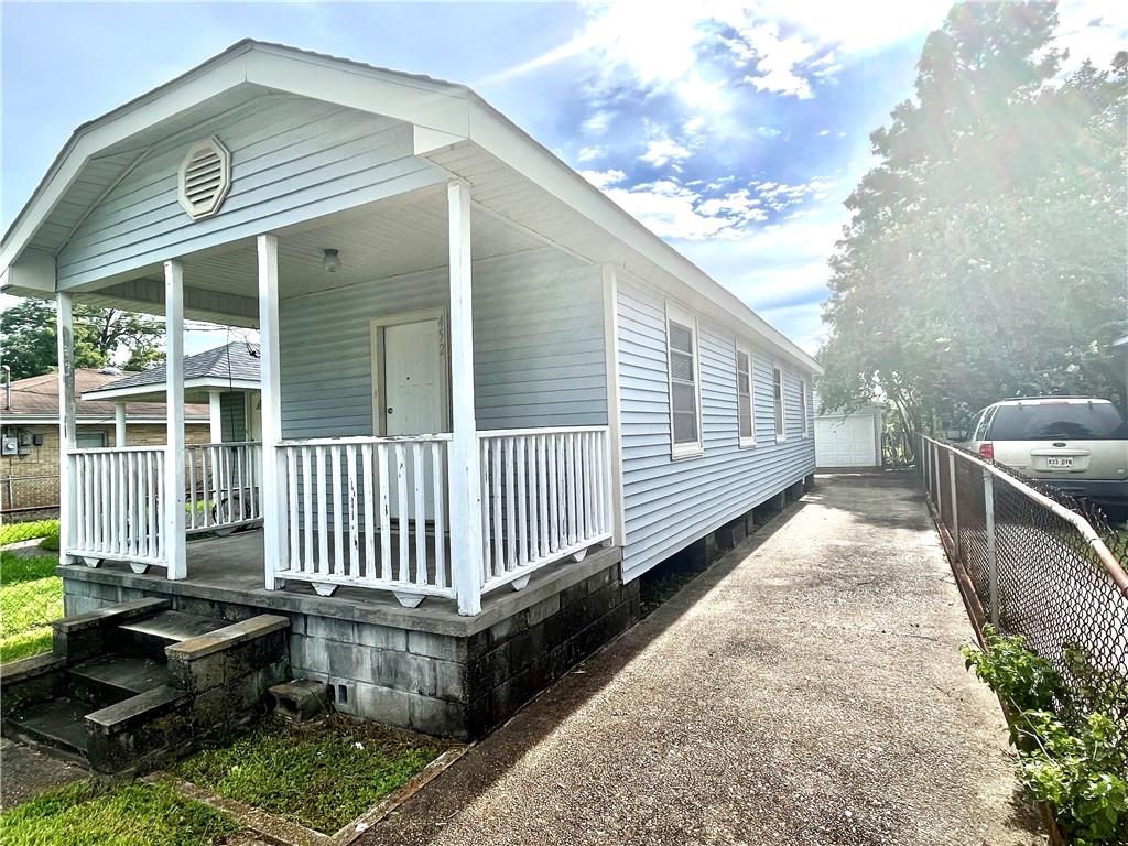 452 Saddler Road Marrero, LA 70072 - Photo 2 of 12