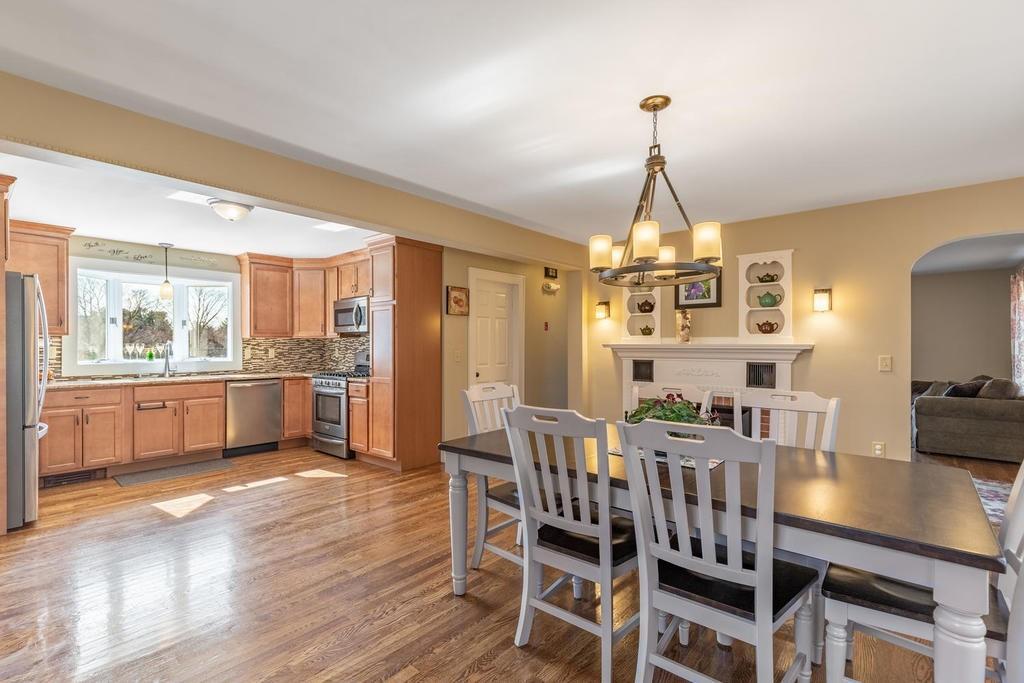 27 7 Star Road Groveland, MA 01834 - Photo 11 of 28 Gallery Image 11