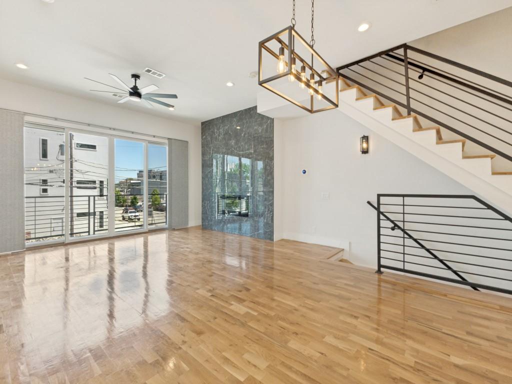 4119 Munger Avenue Dallas, TX 75204 - Photo 2 of 23