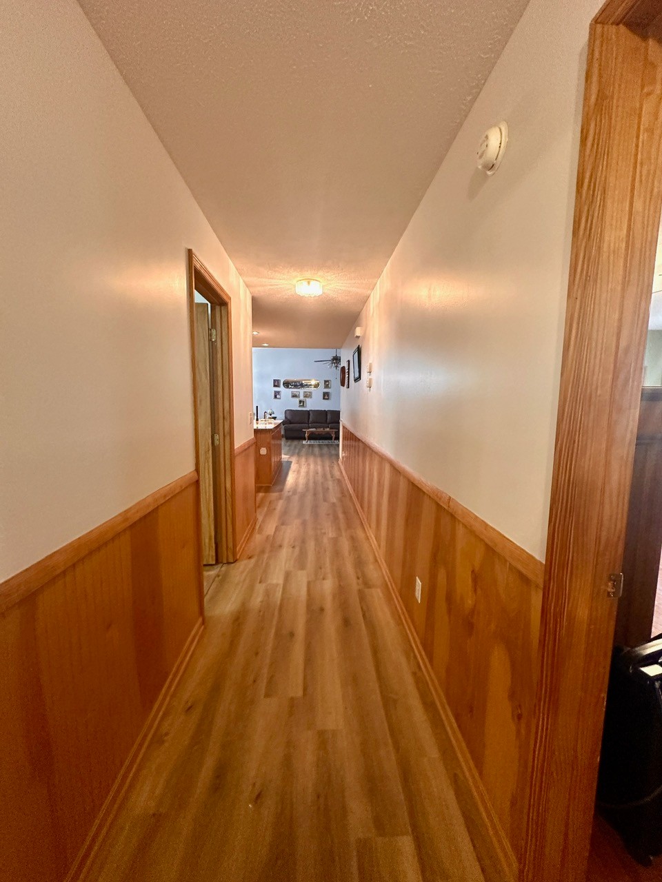 12343 Griffith Road Pikeville, TN 37367 - Photo 25 of 28 a very nice looking room with wooden floor