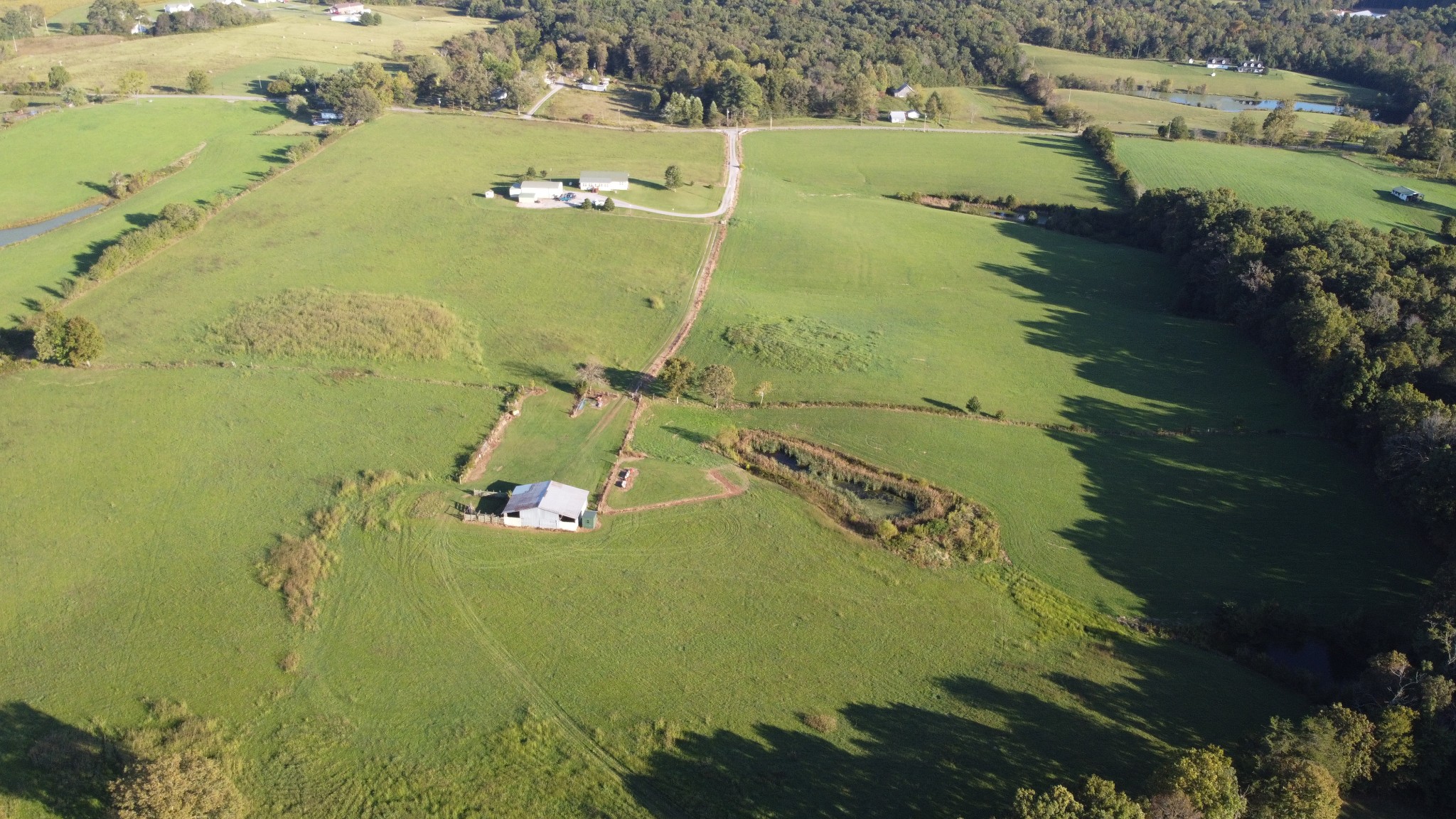 12343 Griffith Road Pikeville, TN 37367 - Photo 5 of 28 a view of an ocean beach