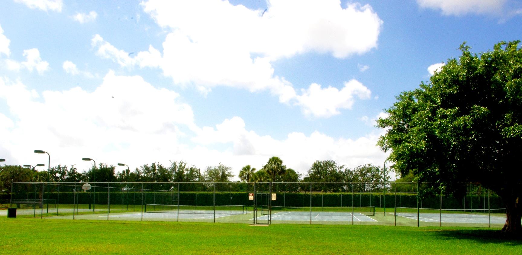9372 Gettysburg Road Boca Raton, FL 33434 - Photo 28 of 35 tennis courts