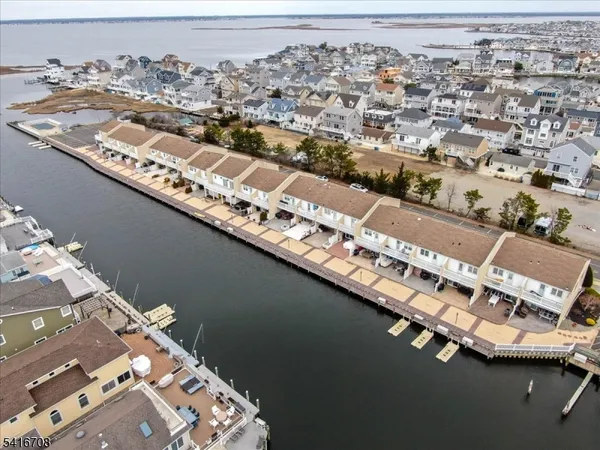 $995,000 | 3071 Highway 35, Unit 7, Lavallette, NJ 08735