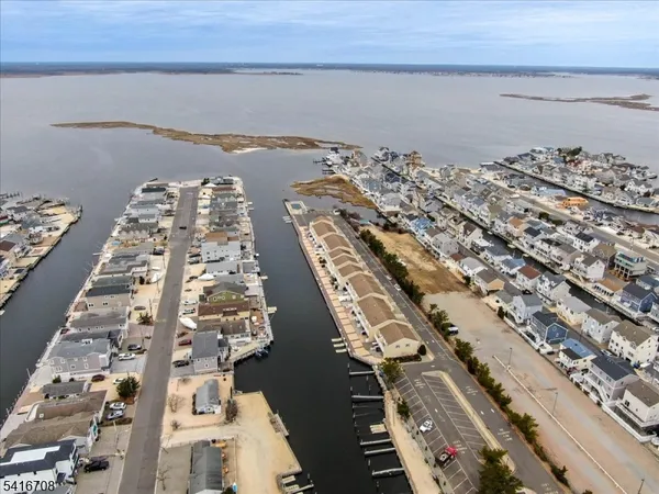 $995,000 | 3071 Highway 35, Unit 7, Lavallette, NJ 08735