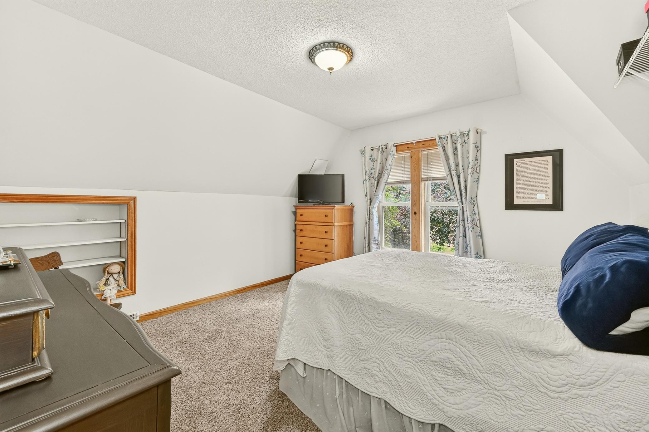 605 University Avenue Spring Valley, MN 55975 - Photo 23 of 37