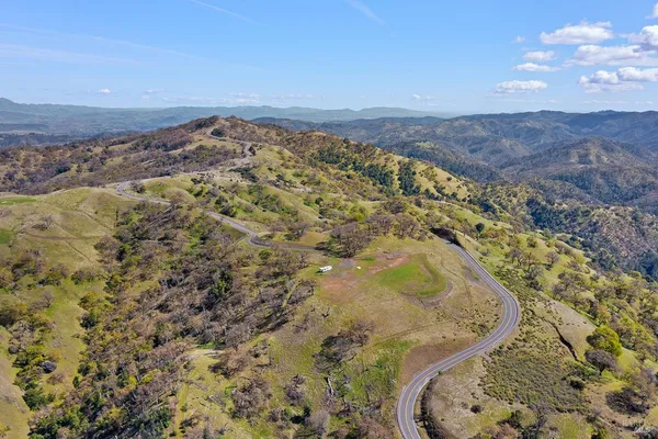 $875,000 | 11250 Skaggs Springs Road, Geyserville, CA 95441