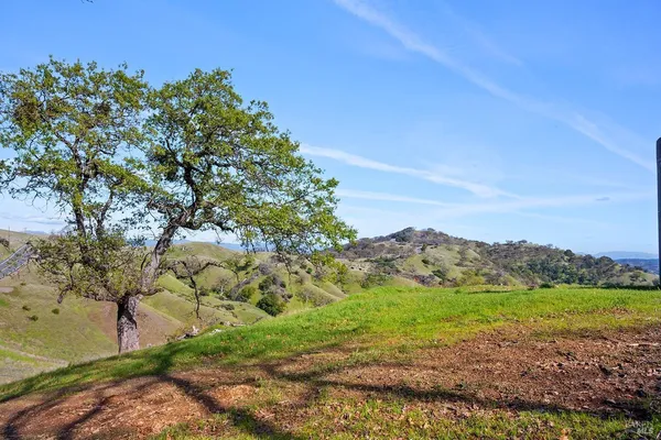 $875,000 | 11250 Skaggs Springs Road, Geyserville, CA 95441