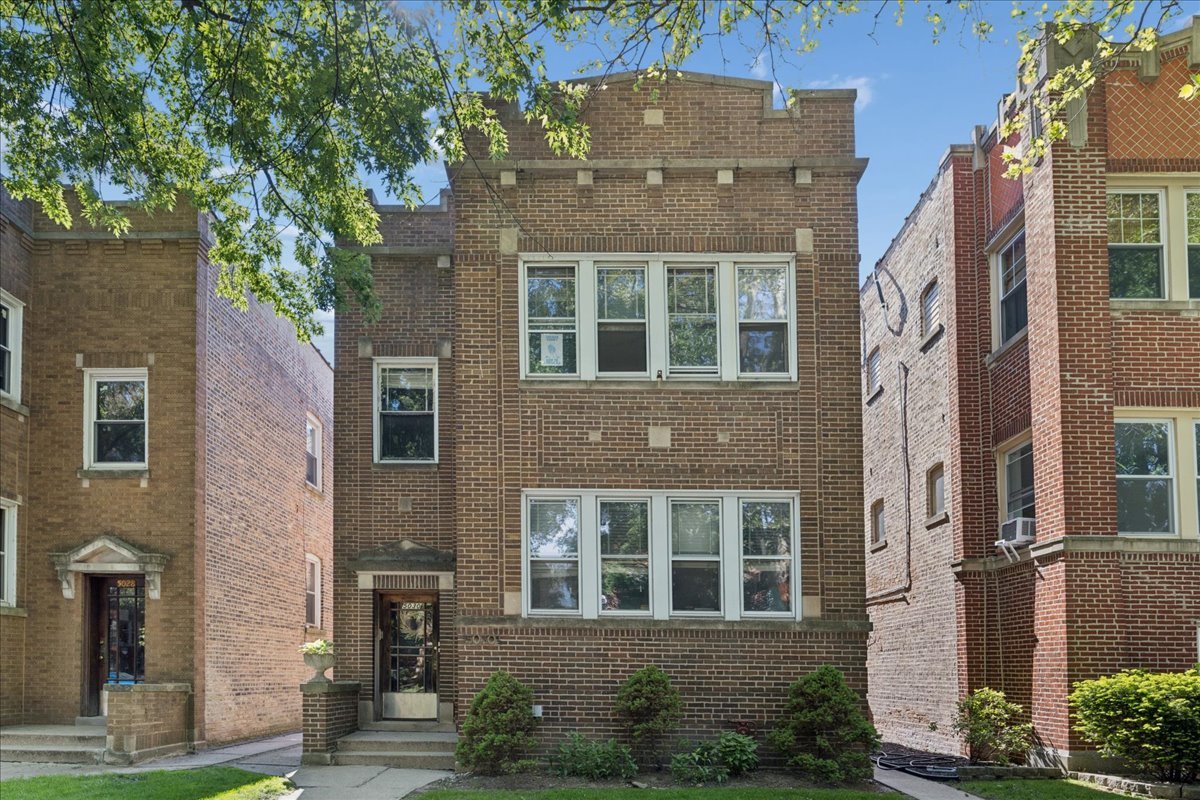 5030 North Ridgeway Avenue Chicago, IL 60625 - Photo 1 of 1 Gallery Image 1
