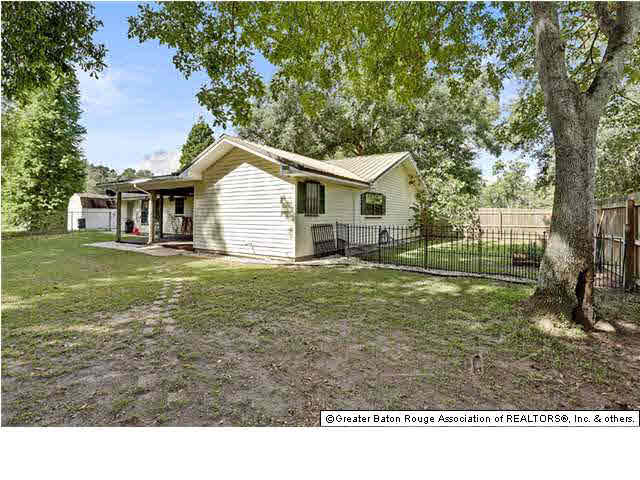 10538 George Lambert Road St. Amant, LA 70774 - Photo 11 of 12 Gallery Image 11