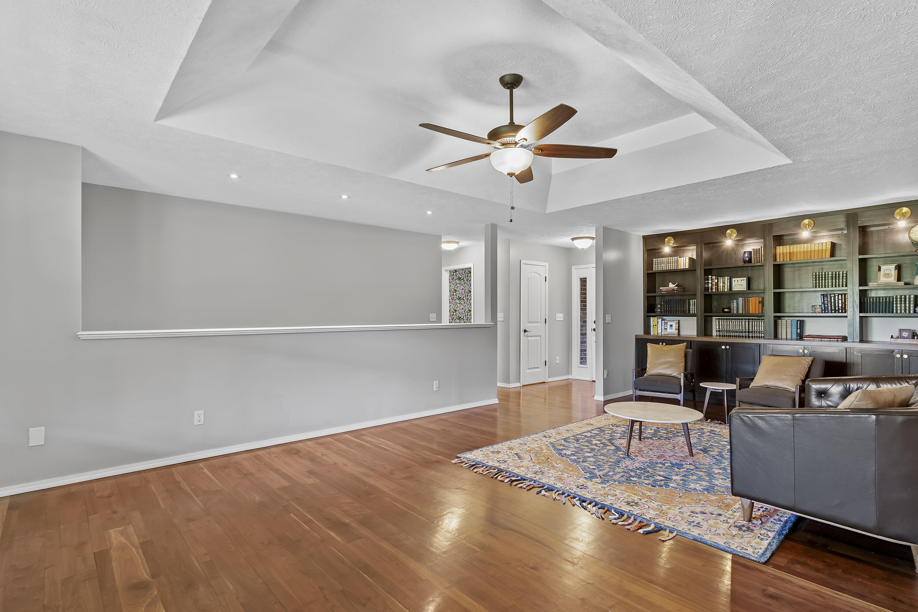 7103 West Farm Road 94 Springfield, MO 65803 - Photo 13 of 58 7103 W Farm Road 94-13