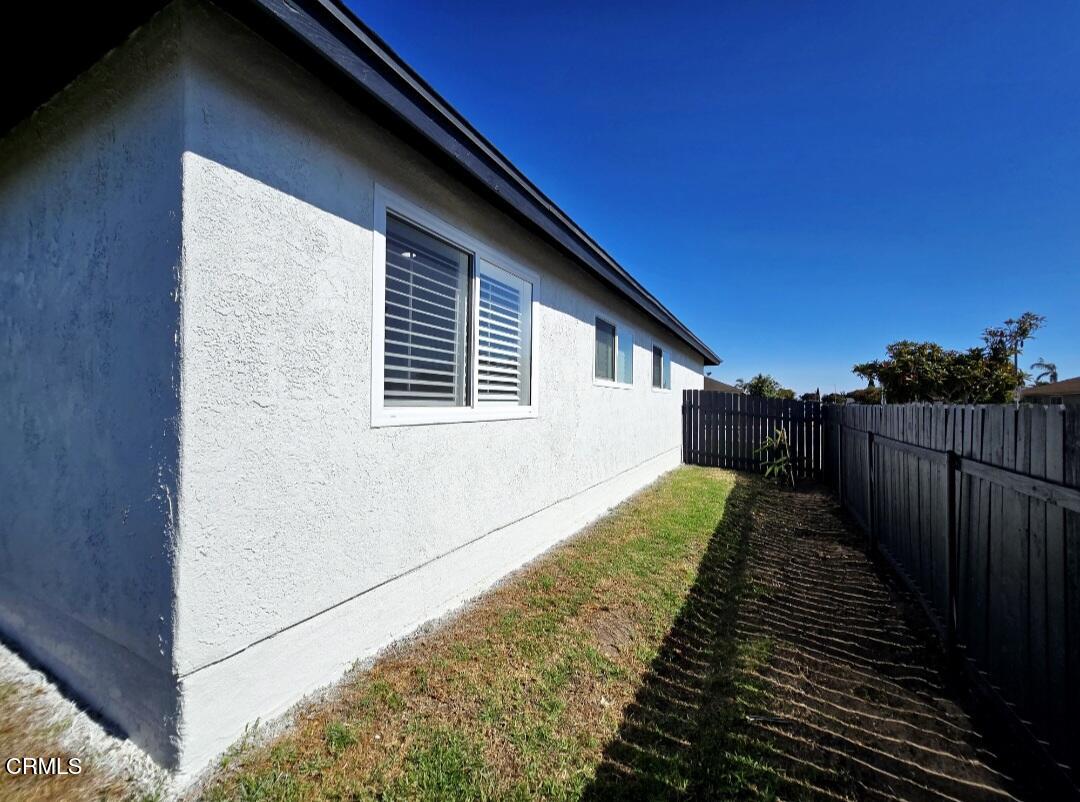 2001 Falkner Place Oxnard, CA 93033 - Photo 25 of 27 1000027722