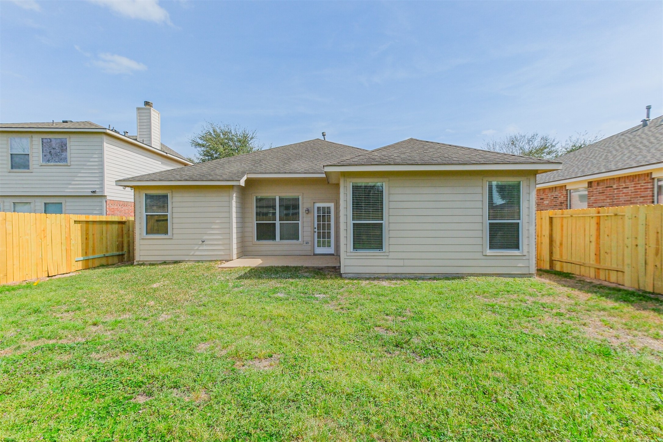 5811 Ranch Riata Court Katy, TX 77449 - Photo 33 of 35