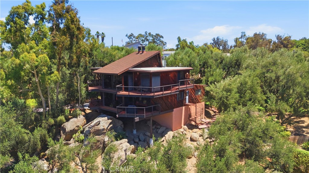 17115 Ranchero Road Riverside, CA 92504 - Photo 3 of 71