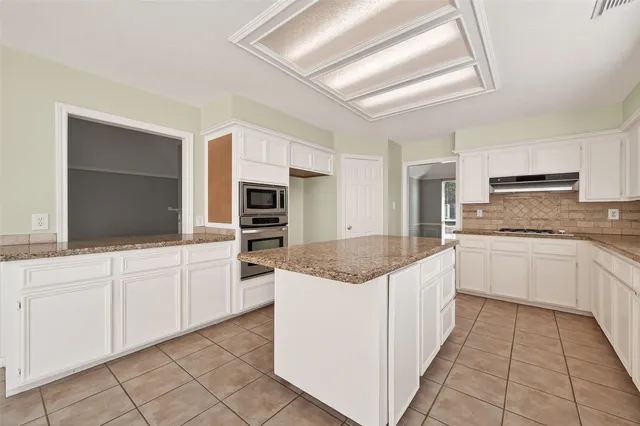 $2,400 | 1918 Shadow Forest Drive, Katy, TX 77494