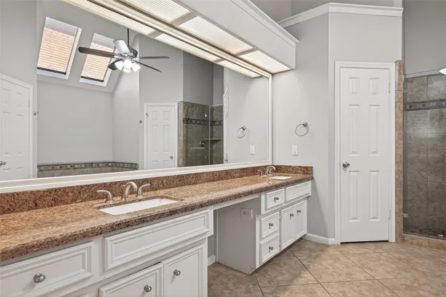 $2,400 | 1918 Shadow Forest Drive, Katy, TX 77494