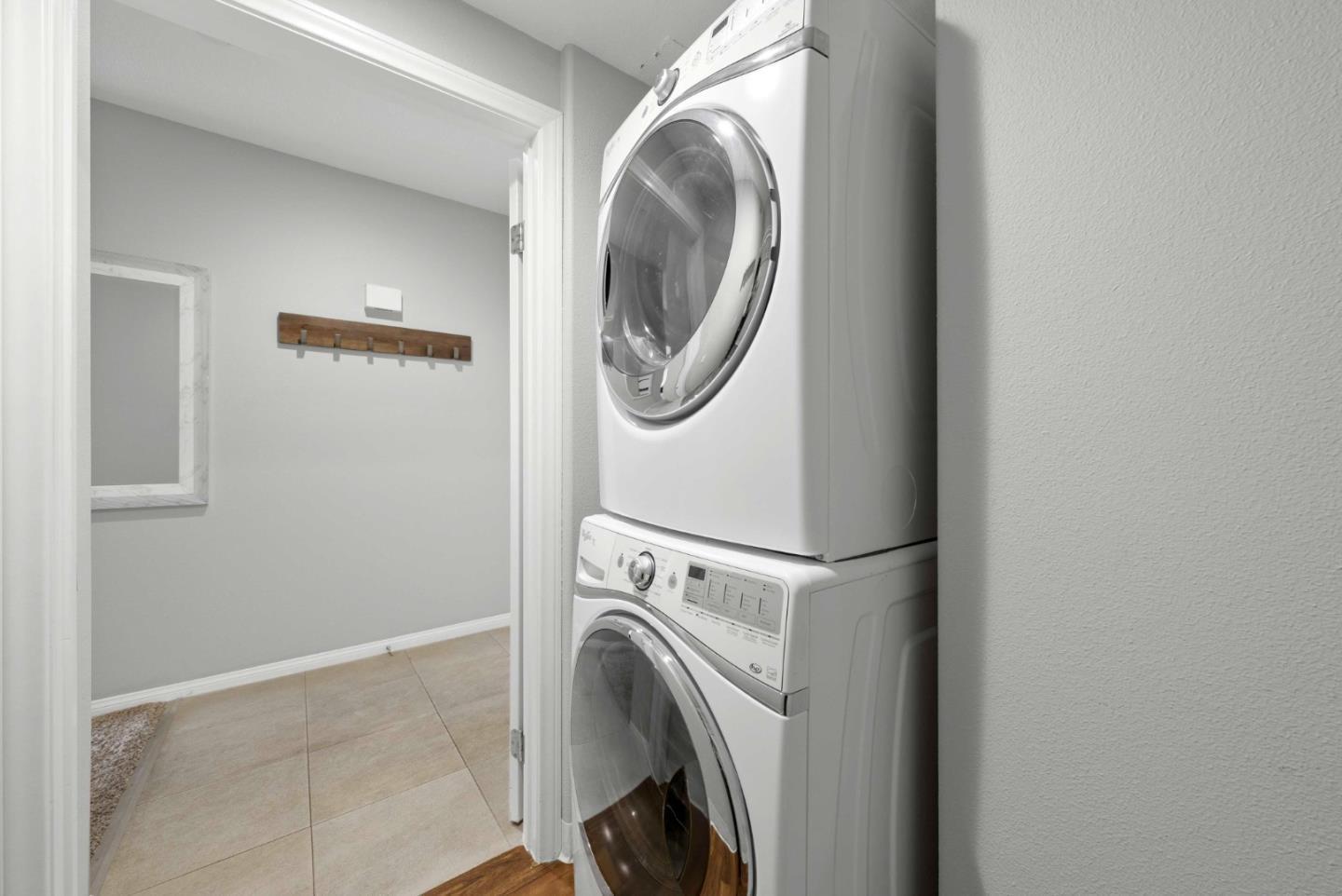 144 South 3rd Street, Unit 508 San Jose, CA 95112 - Photo 19 of 23 a utility room with dryer and washer