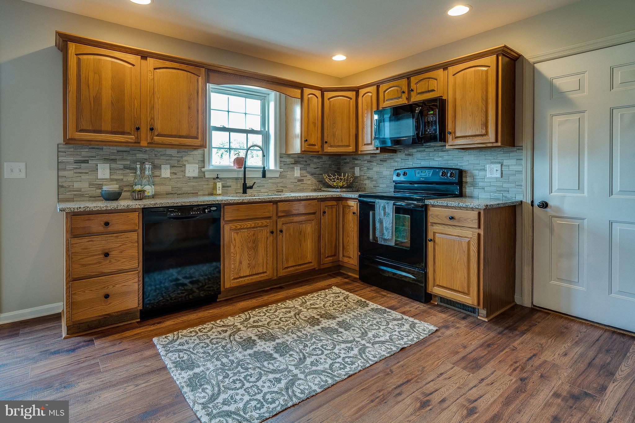 122 Retherford Drive Bainbridge, PA 17502 - Photo 11 of 50 Gallery Image 11