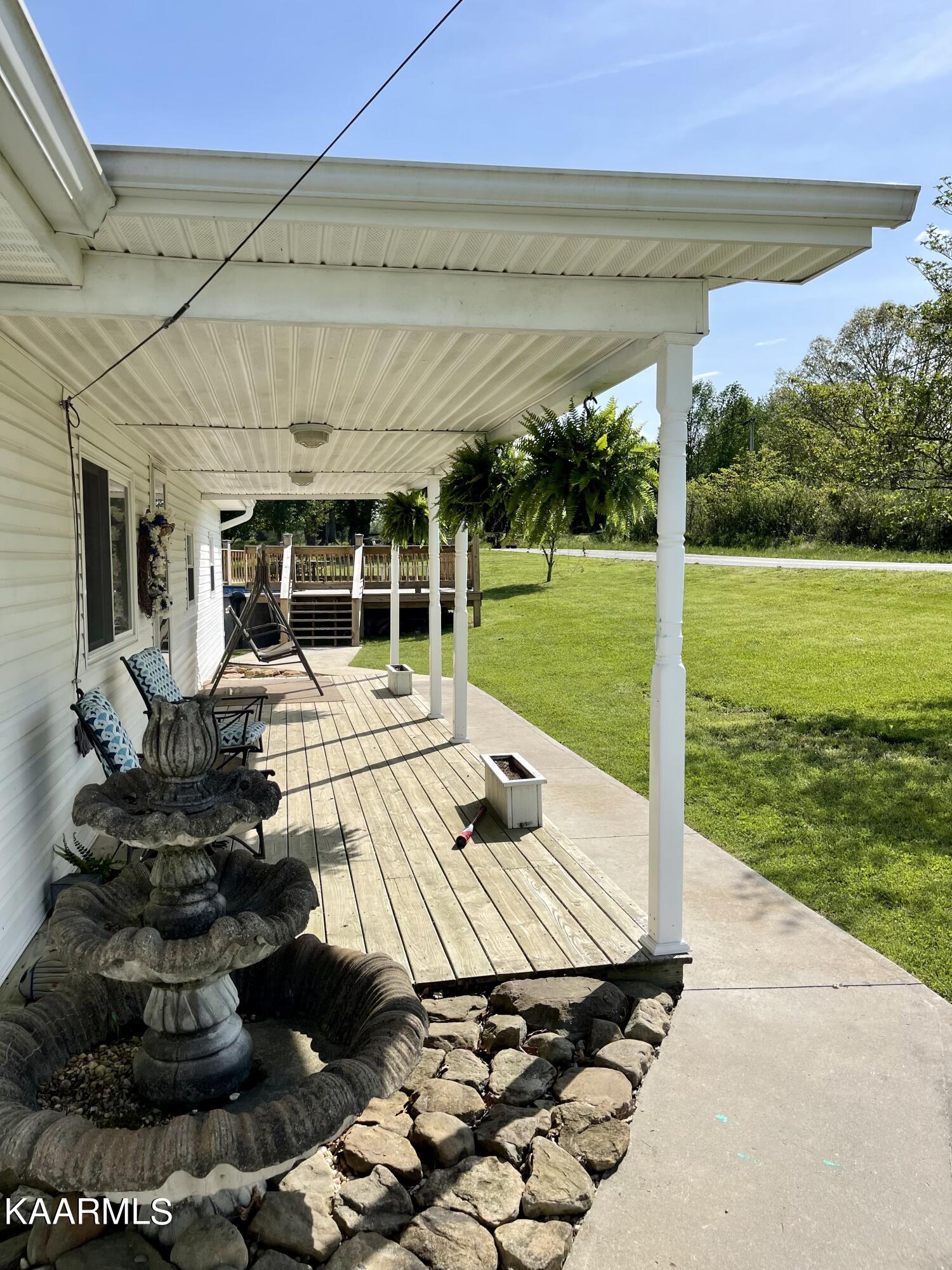 2334 Cave Springs Road Tazewell, TN 37879 - Photo 11 of 34 58116249-1202-45BA-813D-287D95BD8000