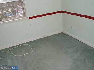 3416 Orion Road Philadelphia, PA 19154 - Photo 4 of 6