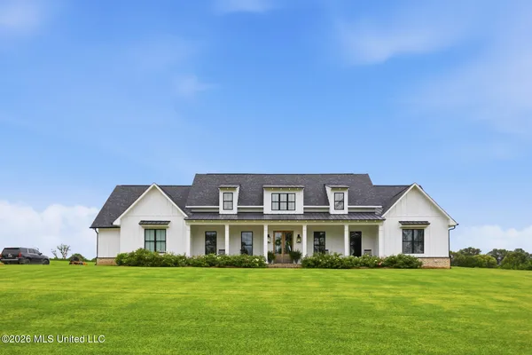 $625,000 | 120 Winchester Drive, Flora, MS 39071